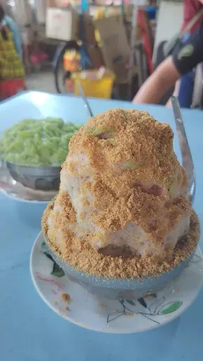 Taman Dedap Laksa, Cendol, Ais Kacang — dish