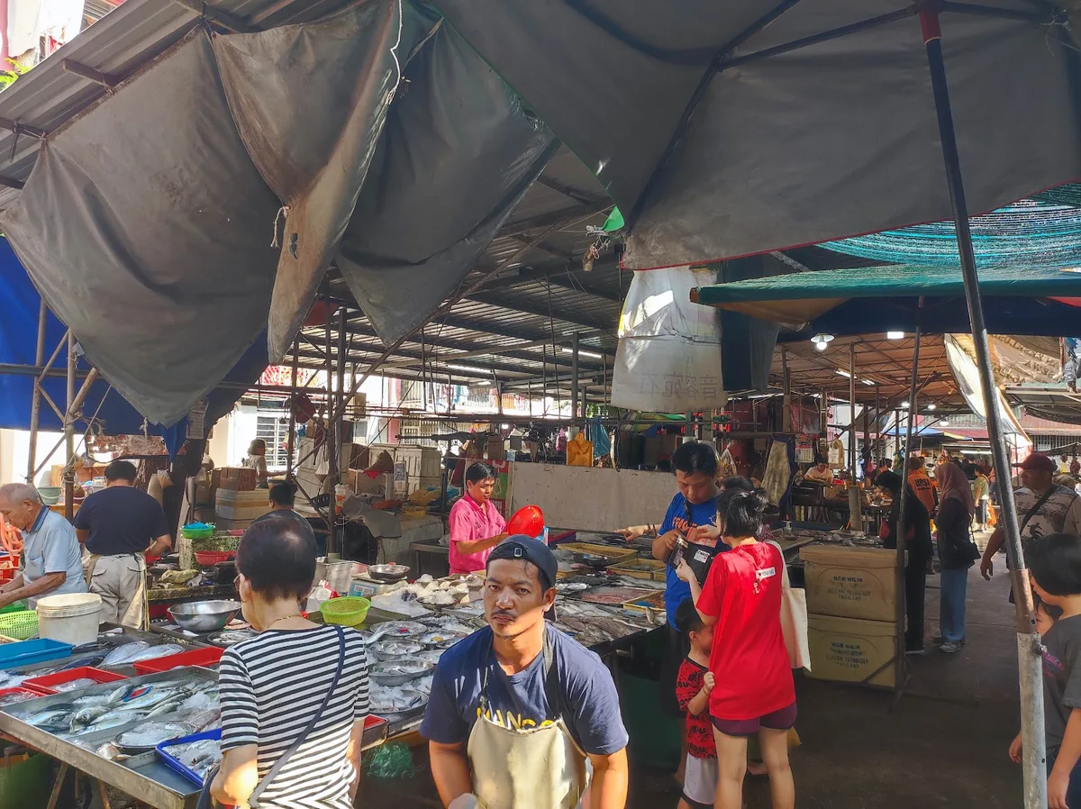 Taman Free School Market Pancake — interior