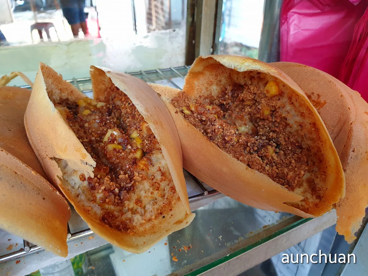 Crispy ban chang kueh