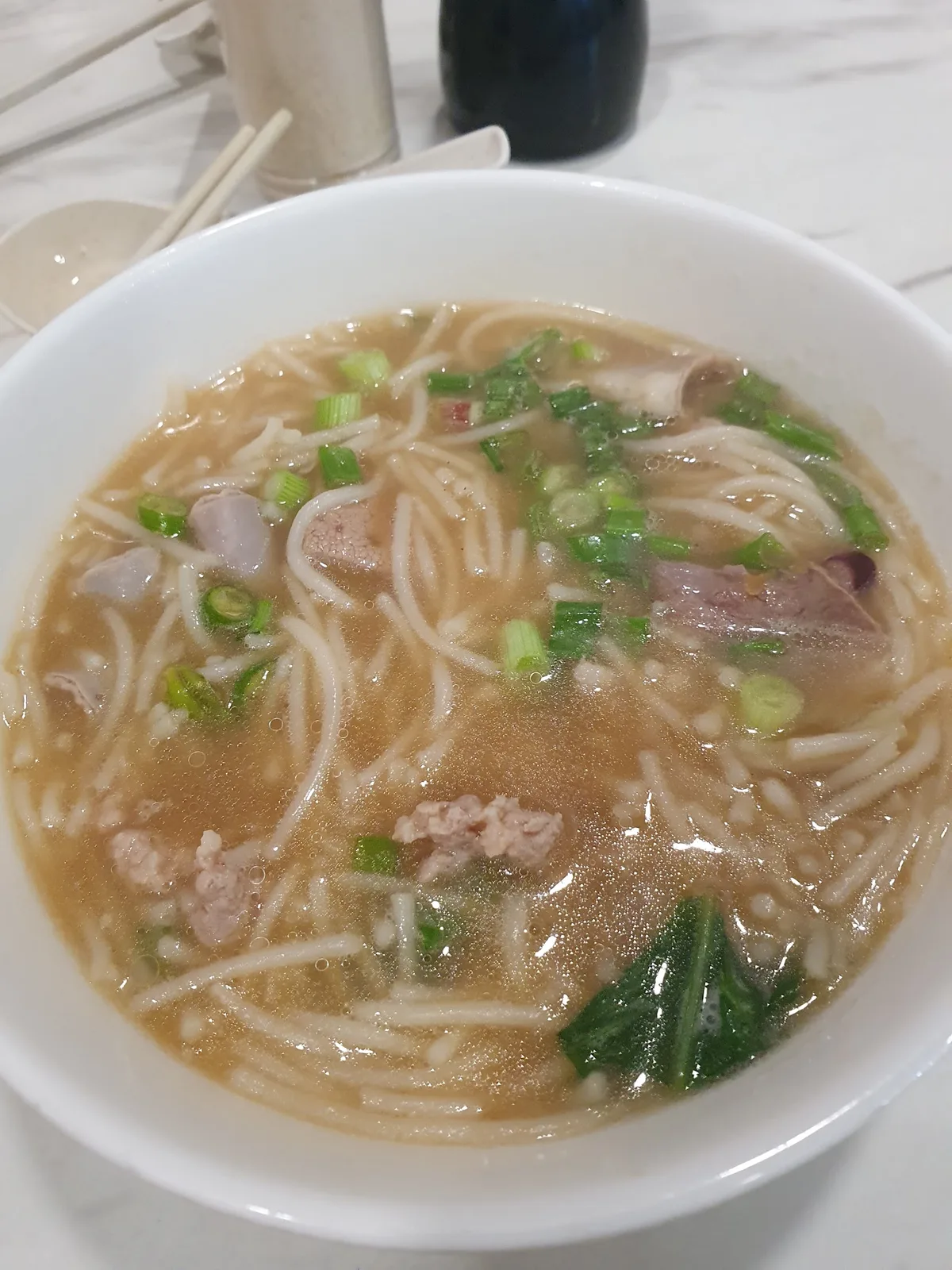 Minced pork noodle soup