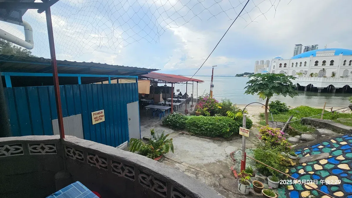 Tanjung Bungah Floating Mosque Laksa Cart — storefront
