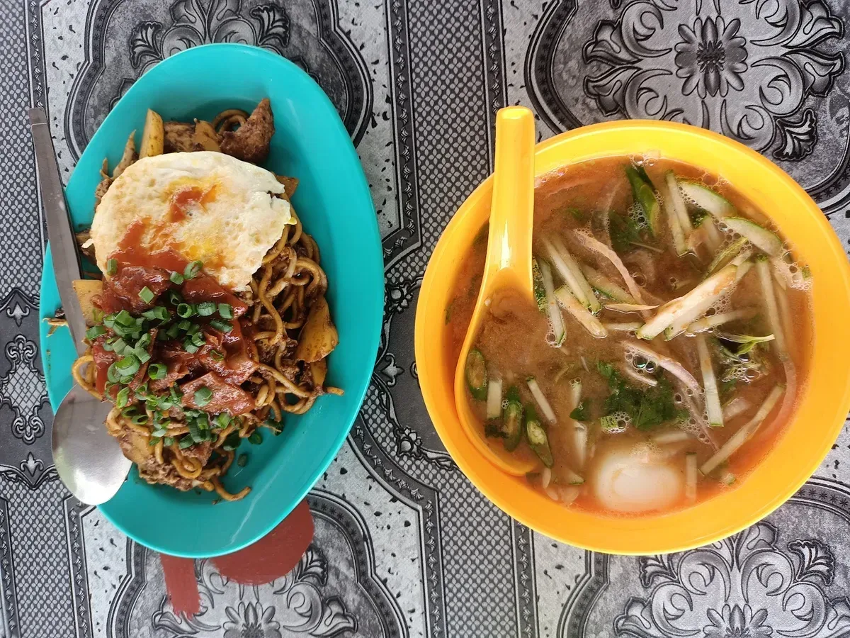 Tanjung Bungah Floating Mosque Laksa Cart — signature dish