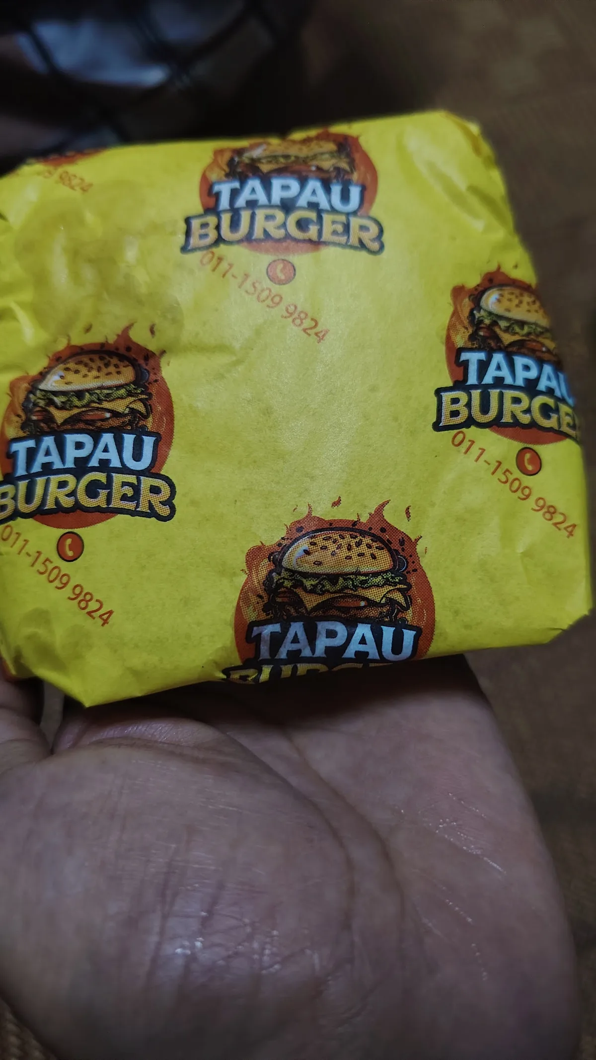 Tapau Burger — signature dish