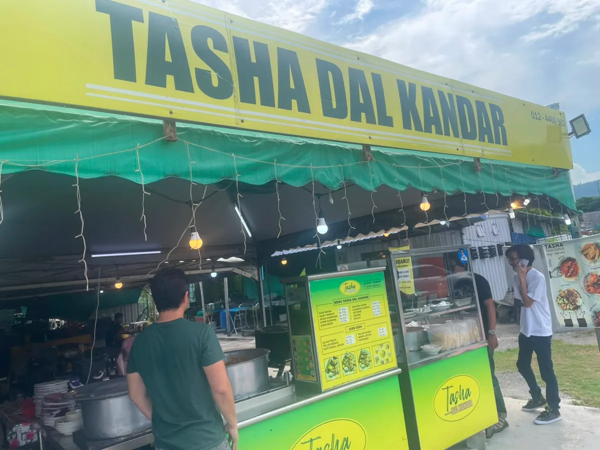 Tasha Dal Kandar stall under its yellow banner