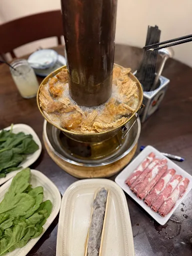 TCN TEOCHEW NANG 鱼头炉潮州人 — signature dish