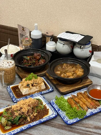 Teh-Hiang Wen Hua Bak Kut Teh 茶香文化肉骨茶 — signature dish