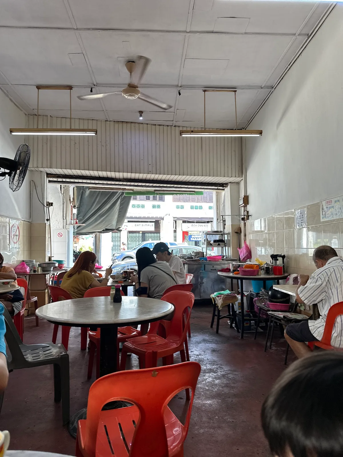 TeoChew Duck Meat Koay Teow Soup — interior