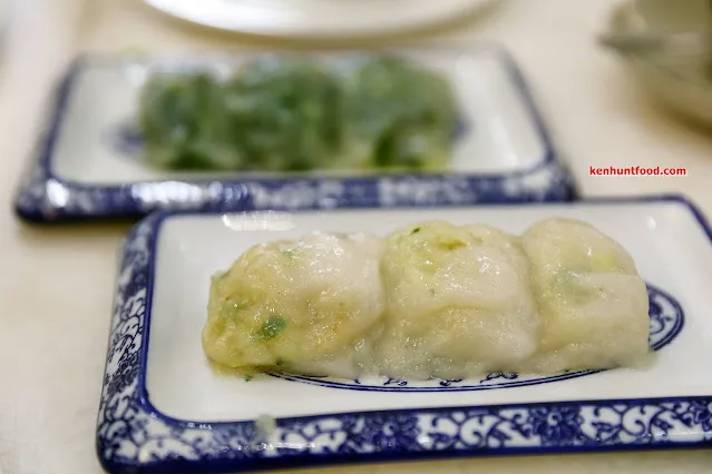 Chai kuih on plate