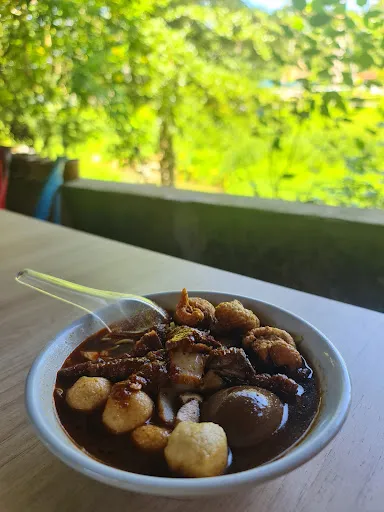 Three Flavor Mee — dish
