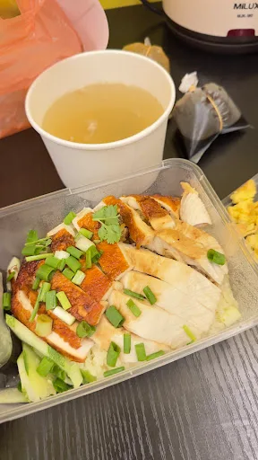 Tong Seng Hainanese Chicken Rice — signature dish