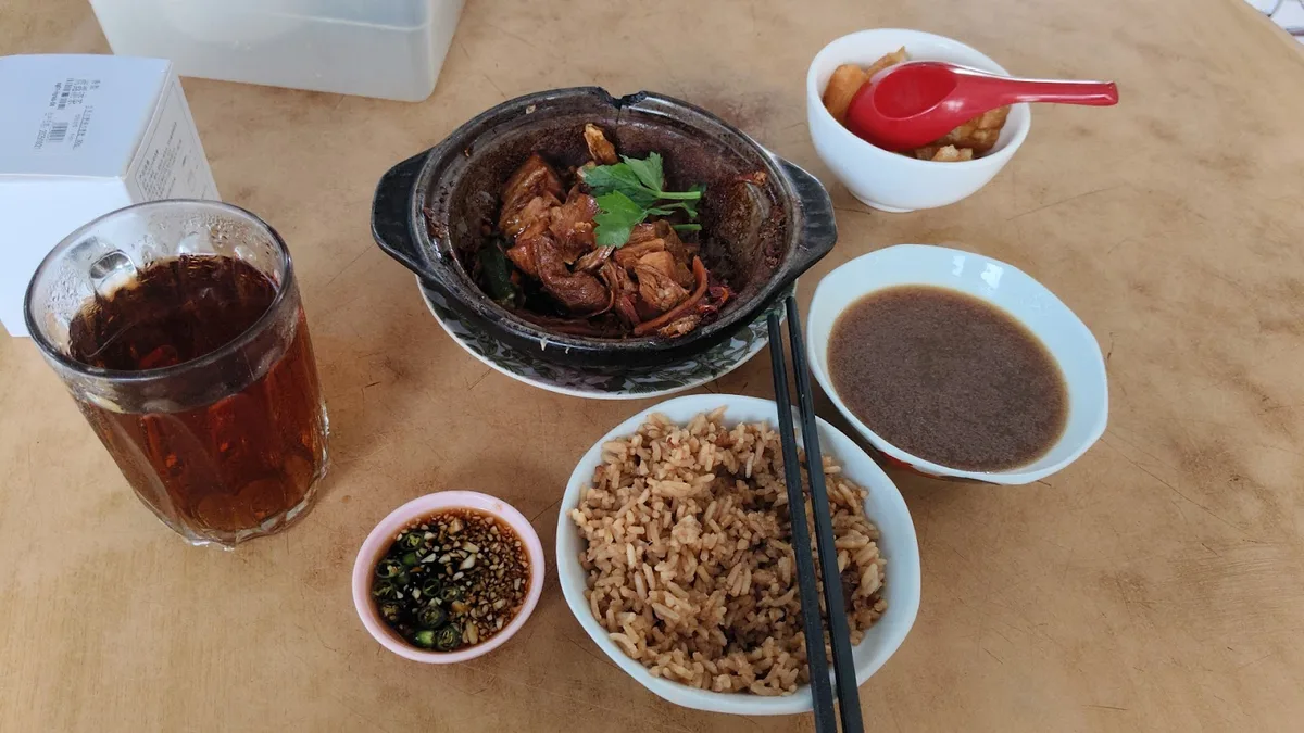 Tung Lok Hin Restaurant — signature dish