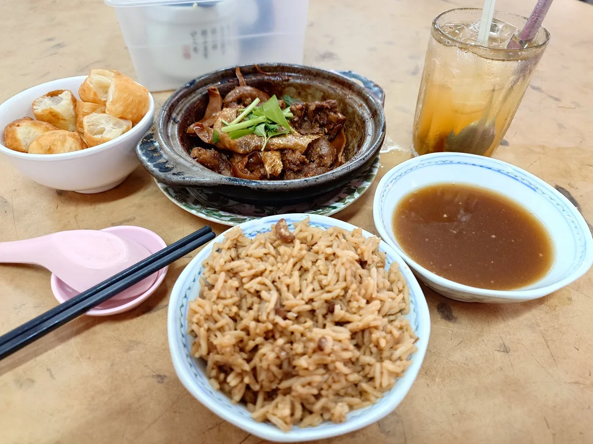 Tung Lok Hin Restaurant — signature dish