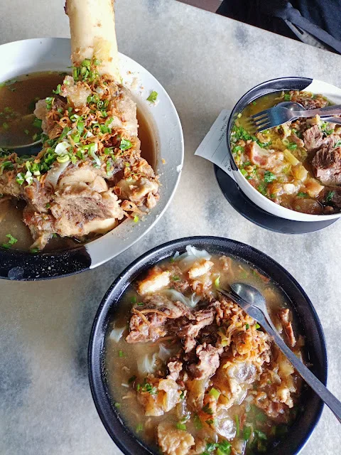 Twin Cafe Sup88 — signature dish