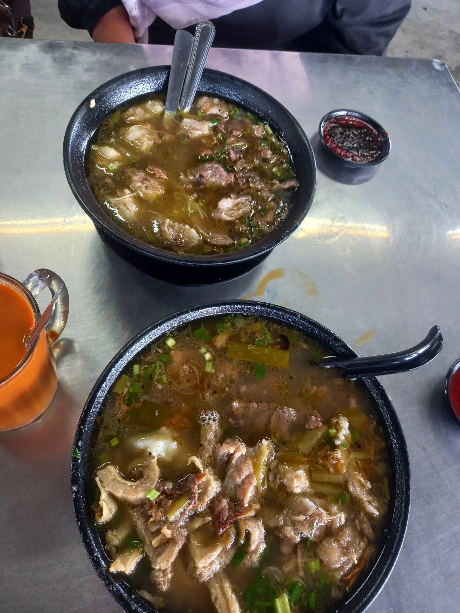 Twin Cafe Sup88 — dish