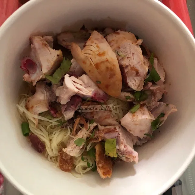 Twin Cafe Sup88 — signature dish
