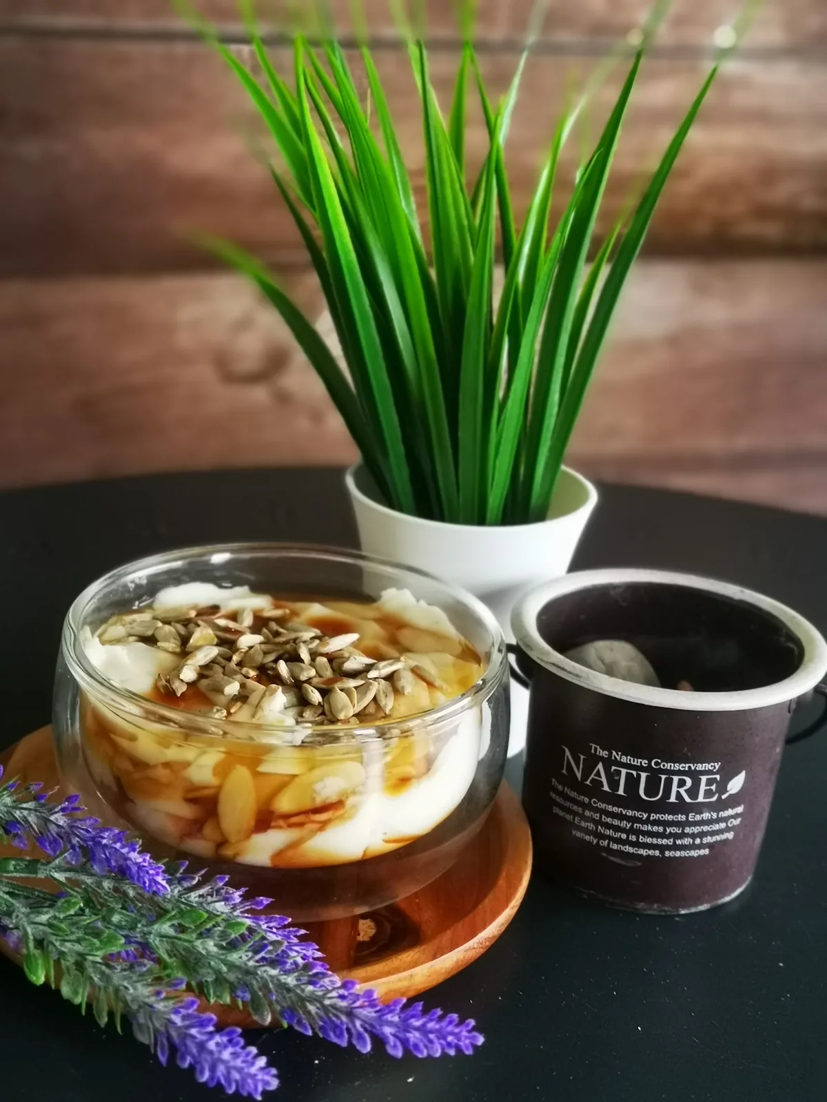 Tau fu fa with sunflower seeds