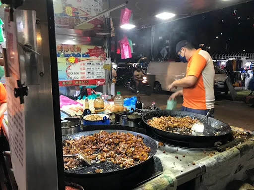 Pasar Malam Van Praagh — exterior
