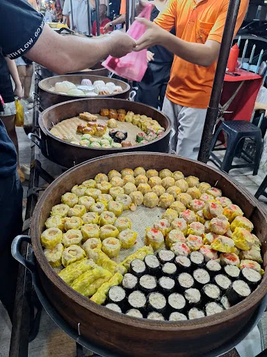 Pasar Malam Van Praagh — dish