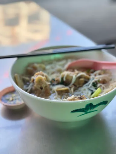 Village Fish Head Beehoon — signature dish