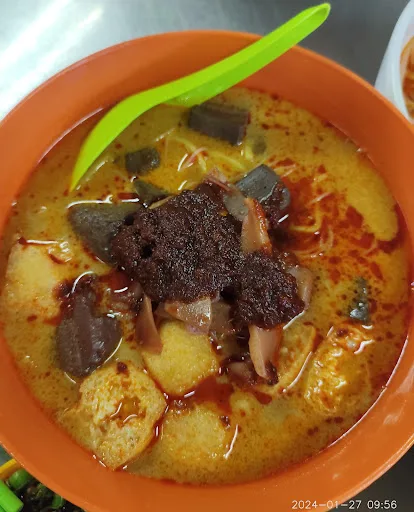 Wah Meng Kopitiam (Air Itam Market Koay Chiap) — signature dish