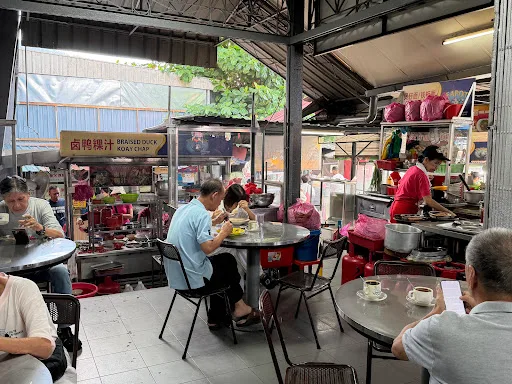 Wah Meng Kopitiam (Air Itam Market Koay Chiap) — interior