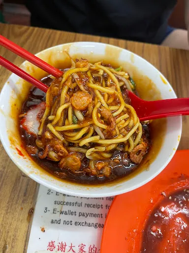 Wahong Cafe Char Koay Teow — dish