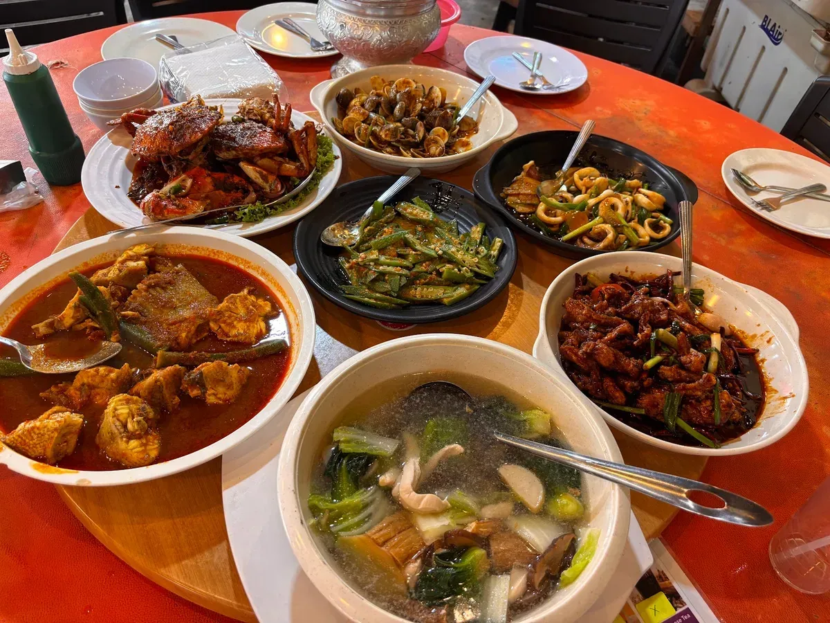 Weld Quay (Tree Shade) Da Shu Xia Seafood House — signature dish