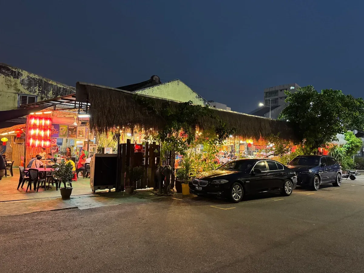 Weld Quay (Tree Shade) Da Shu Xia Seafood House — storefront