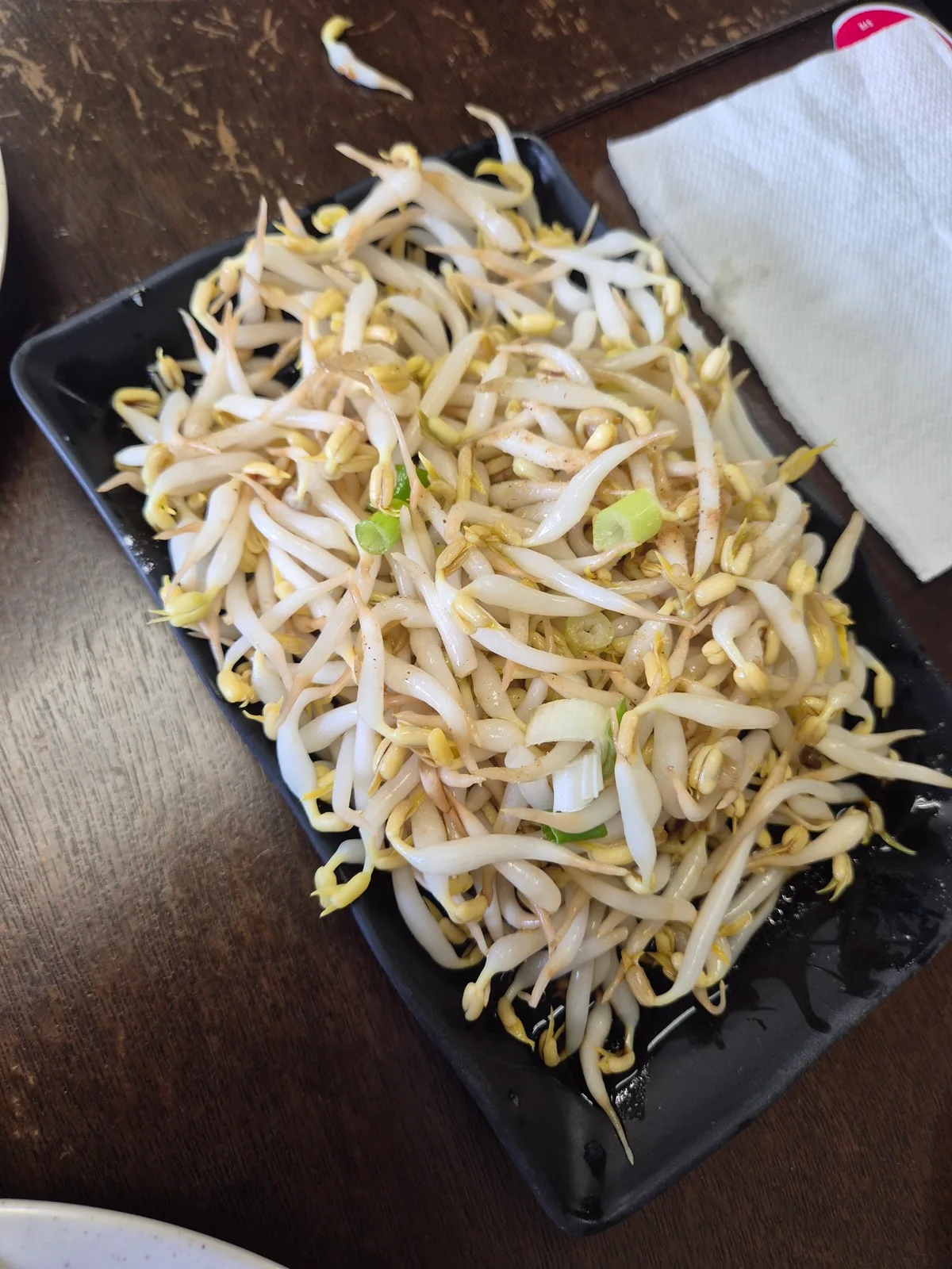 Weng Hwa Chicken Rice 荣华烧腩芽菜鸡 — signature dish