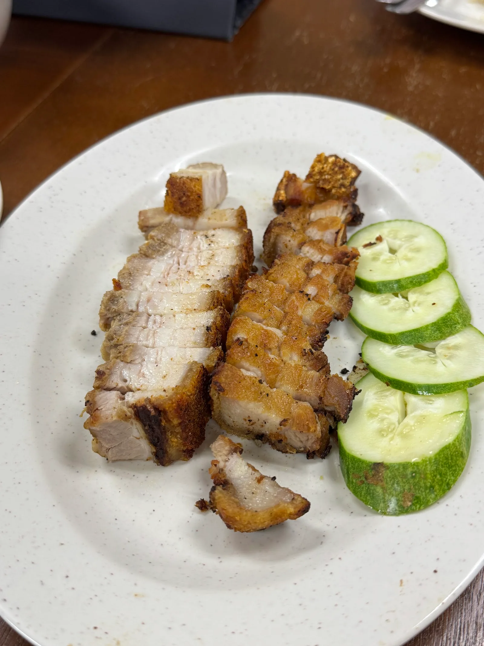 Weng Hwa Chicken Rice 荣华烧腩芽菜鸡 — dish