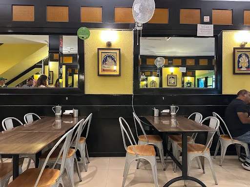Woodlands Vegetarian Restaurant — interior