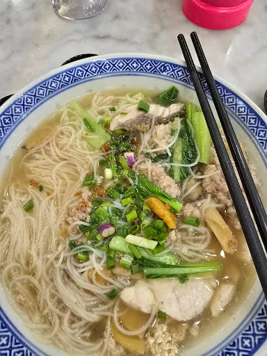 Xen Teck Cafe Char Kuey Teow — dish