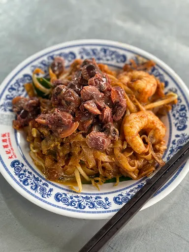 Xen Teck Cafe Char Kuey Teow — dish