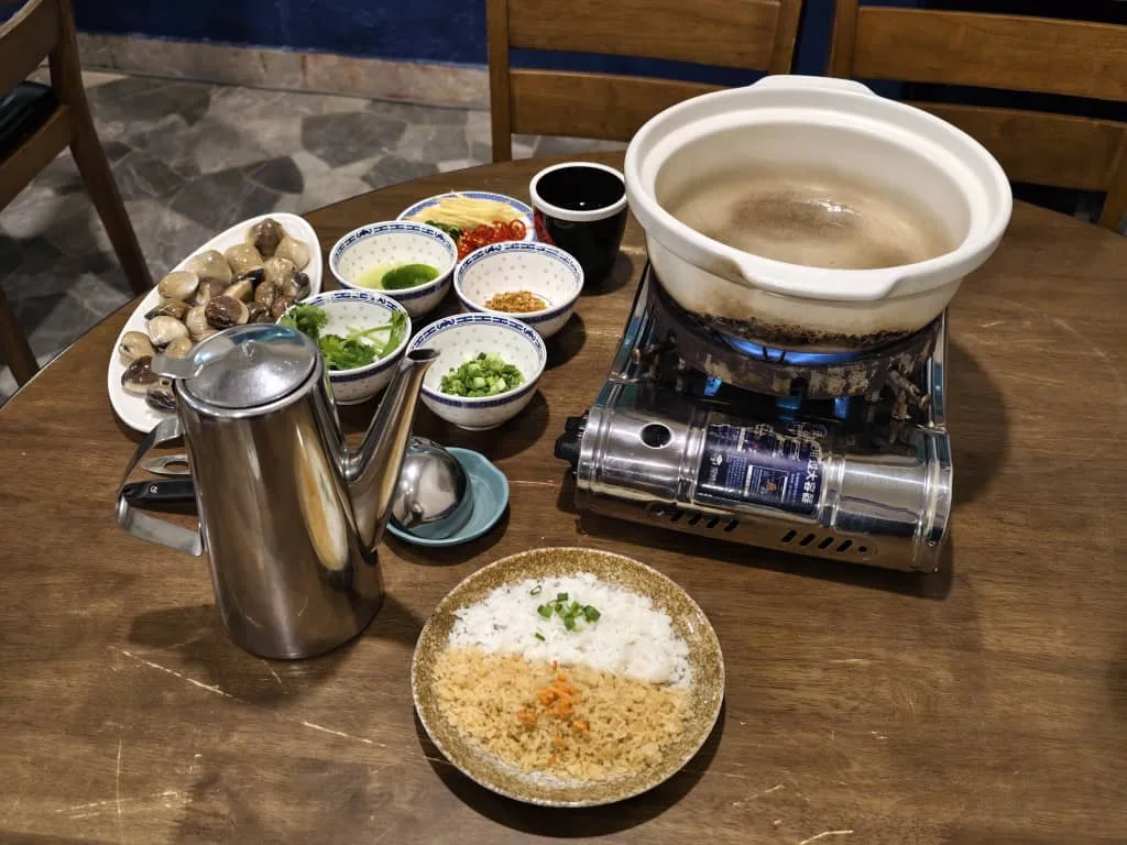 Xian Yang Lao Steamboat — signature dish