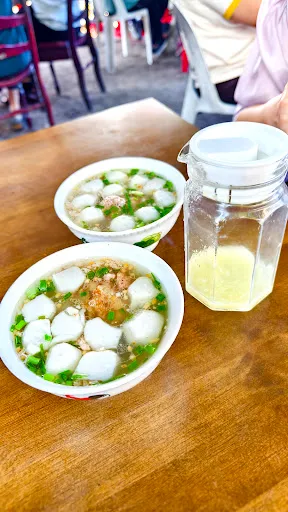Xin Yuan Lemon Koay Teow Tng — dish