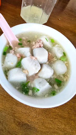 Xin Yuan Lemon Koay Teow Tng — dish