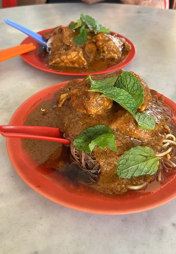 Yee Fatt Curry Mee — signature dish