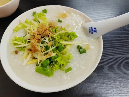 Yee Sang Kai Chok Cafe — dish