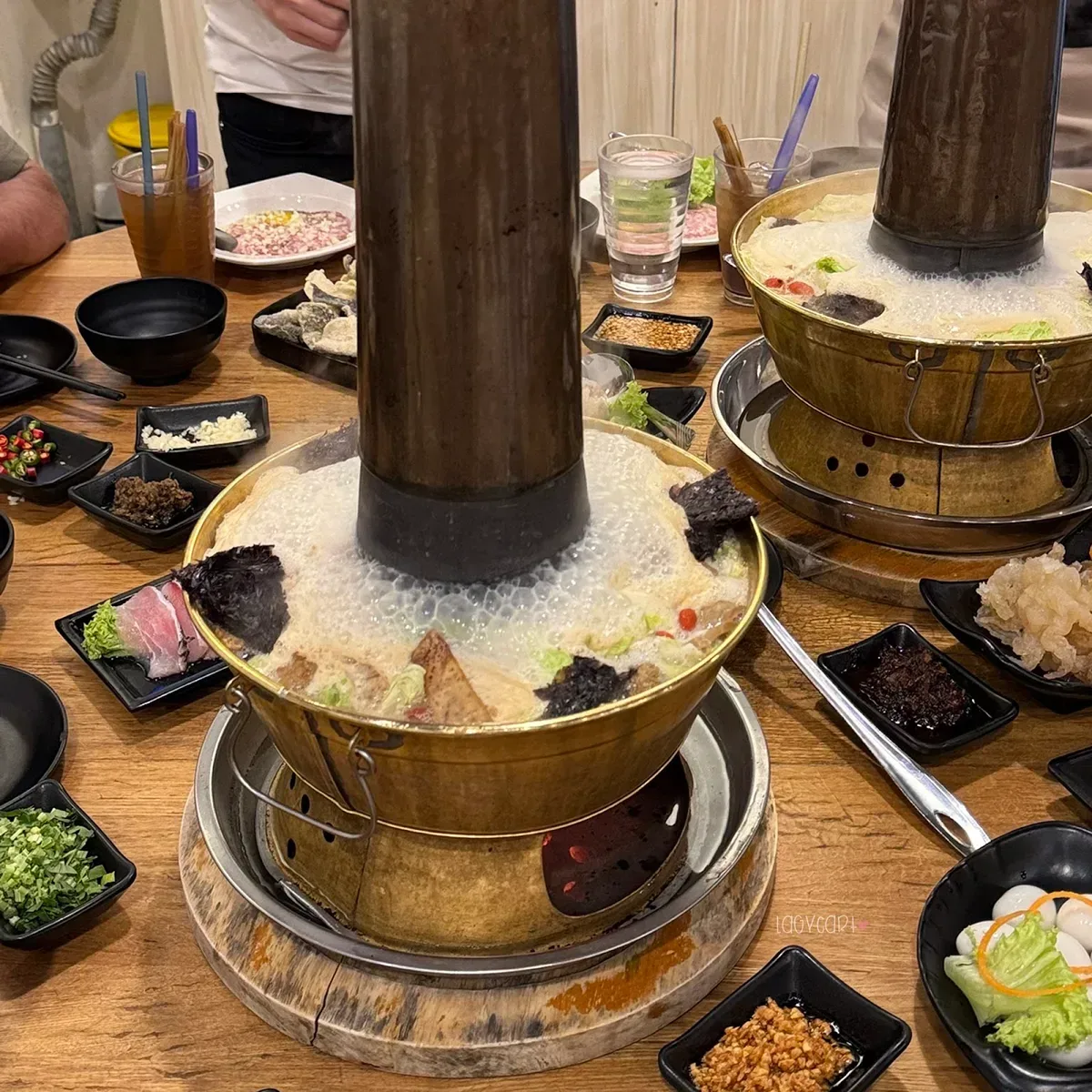 Yi Bing Qing Fish Head Steamboat — signature dish