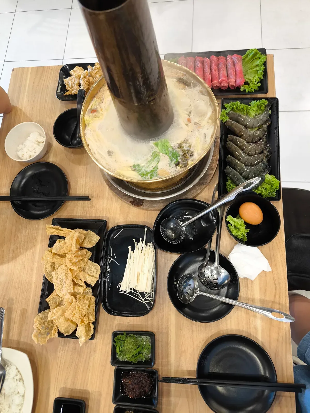 Yi Bing Qing Fish Head Steamboat — signature dish
