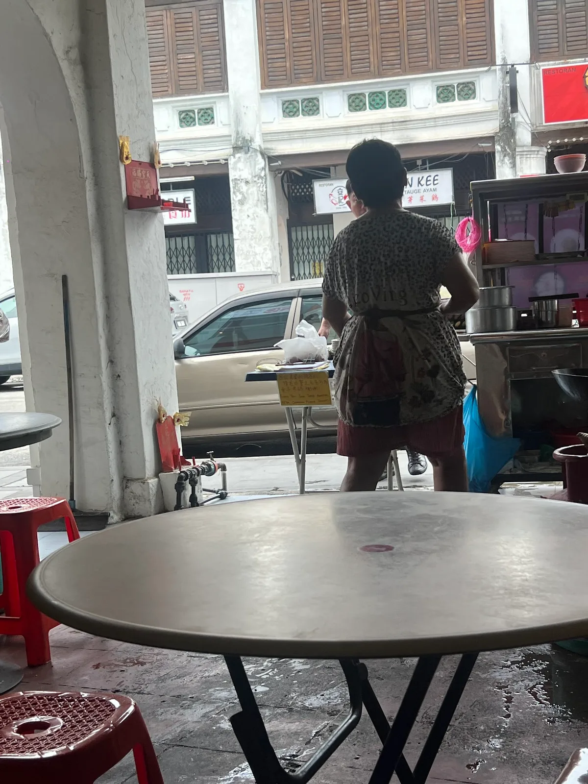 Yik Kheng Kee — interior
