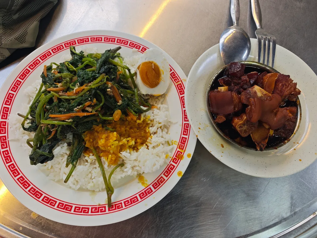 Economy rice with braised pork on the side