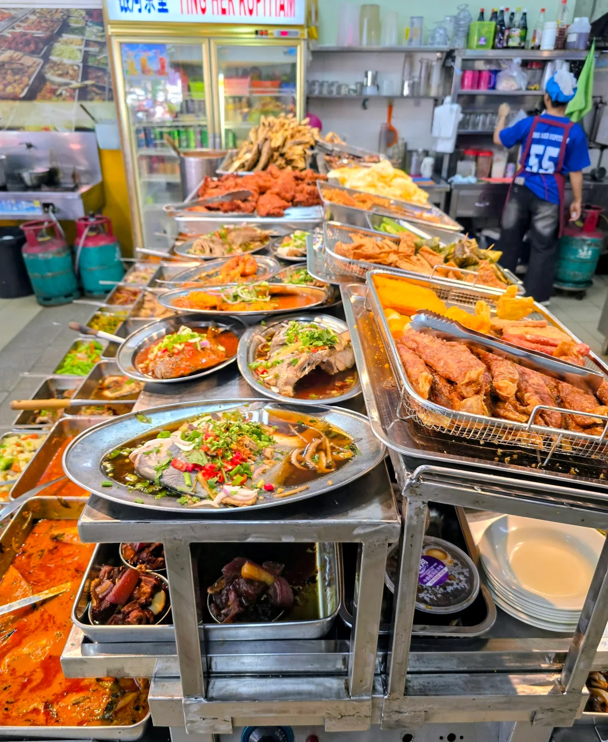 Ying Her Kopitiam — economy rice serving counter