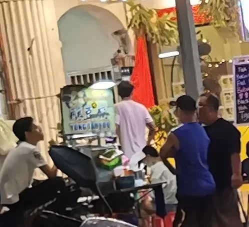 Yong Tau Foo — storefront
