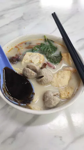 Yoo White Curry Mee is Yummy — dish