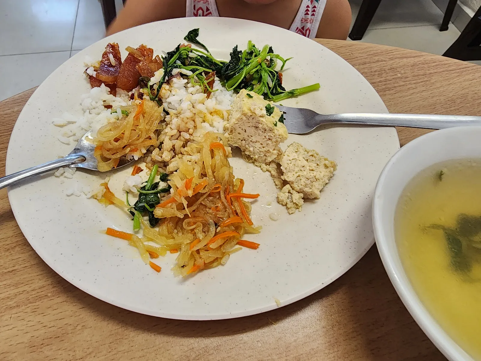 月紅传统家乡菜肴 YueHong Food — dish