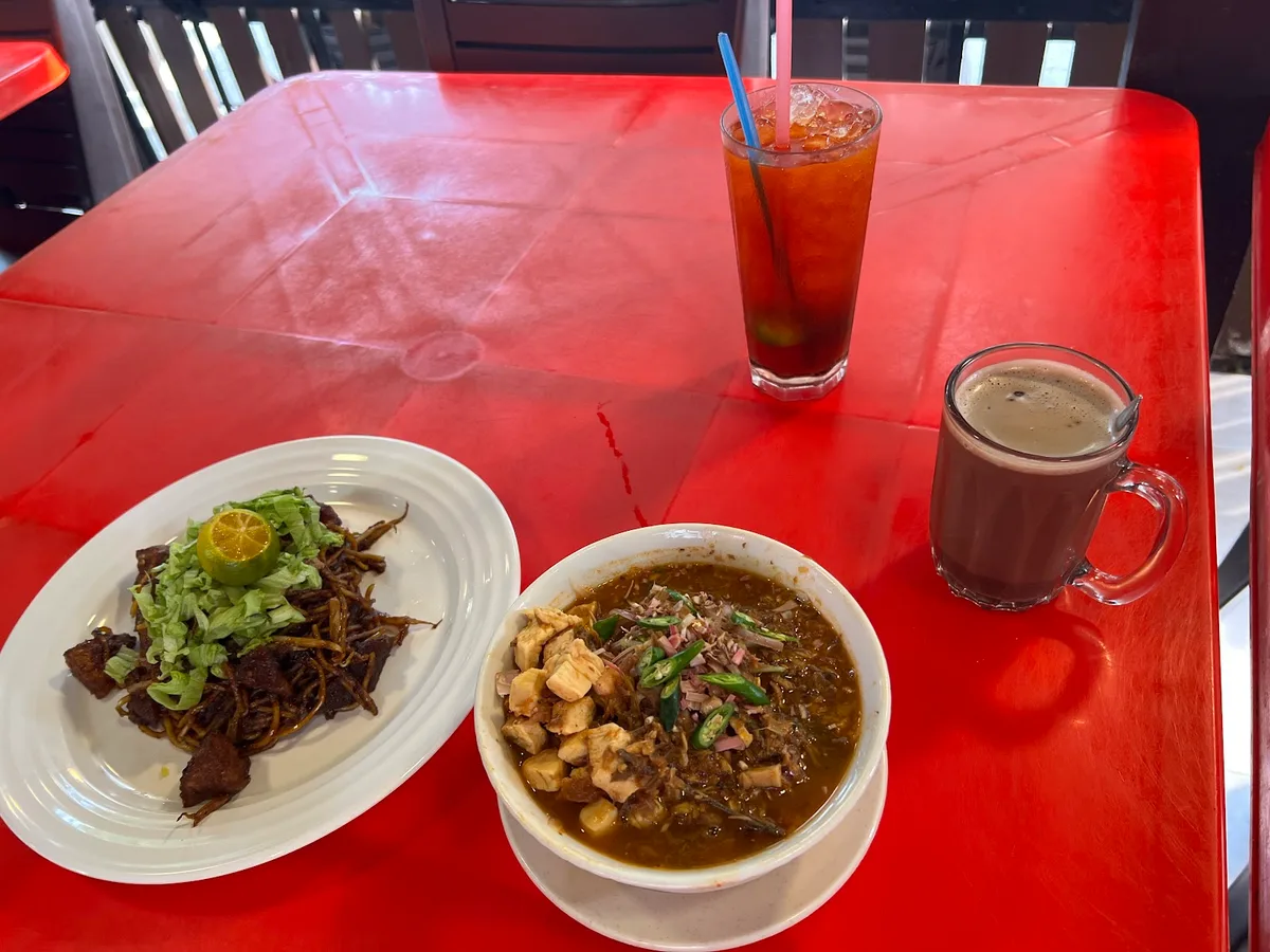 Zarie Laksa House — signature dish