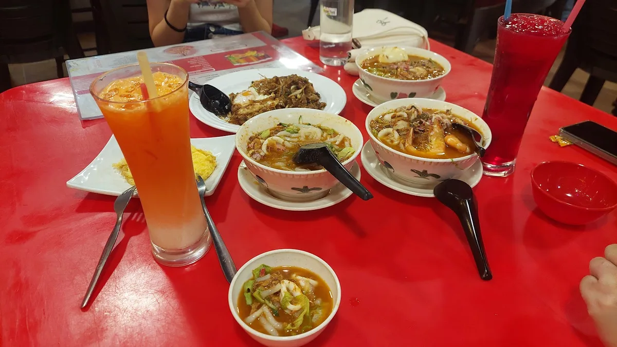 Zarie Laksa House — signature dish