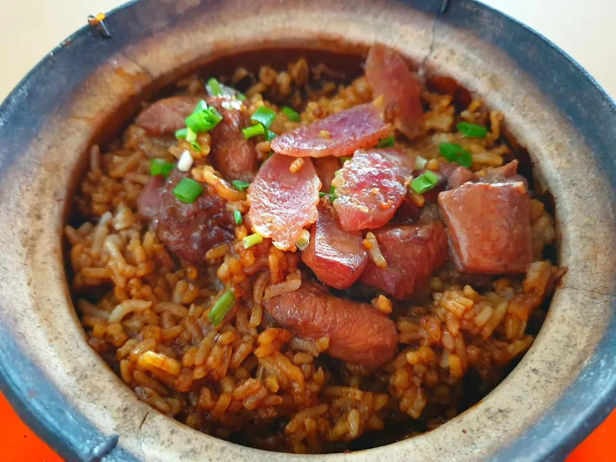Zi Ji Ren Restaurant Claypot Chicken Rice — signature dish