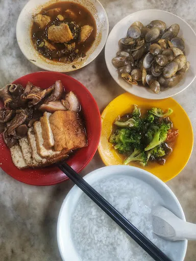 李平记清香粥 — dish